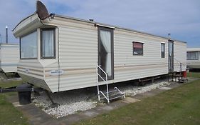 7 Berth On Coral Beach Granada II